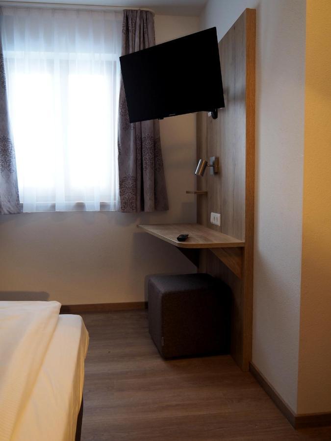 Gasthof Hotel Esterer Rosenheim Kültér fotó