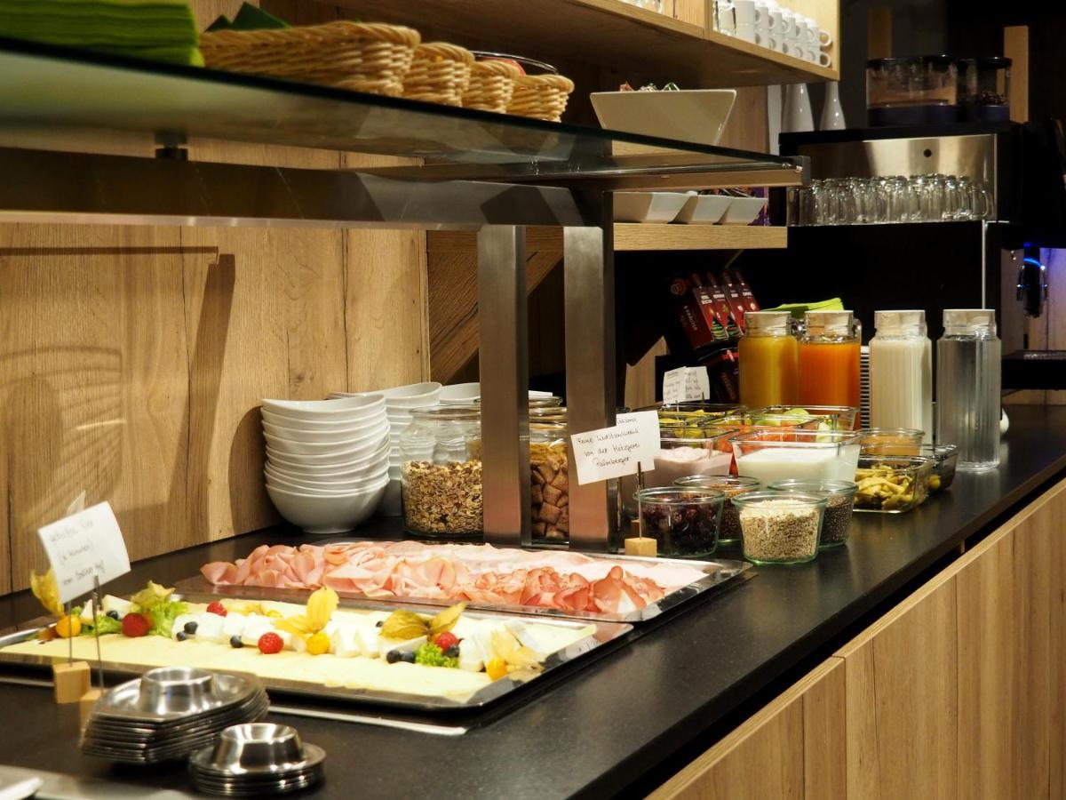 Gasthof Hotel Esterer Rosenheim Kültér fotó